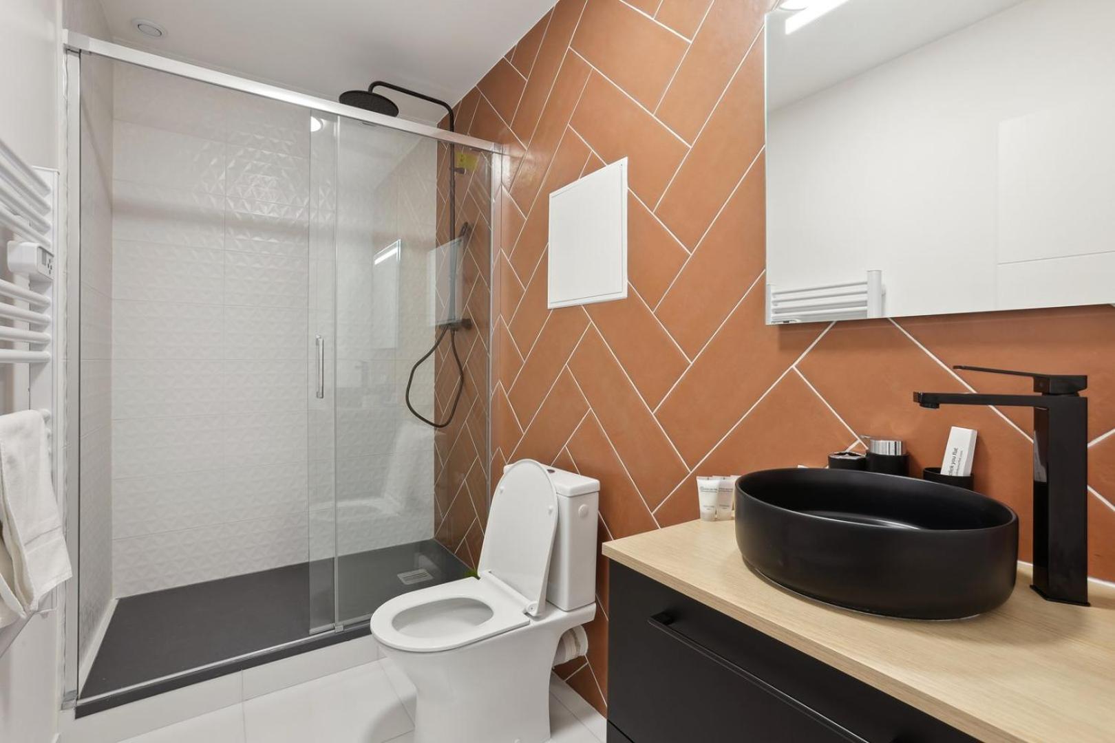 מונטריי 863 Suite Hortensia - Superbe Appartement מראה חיצוני תמונה
